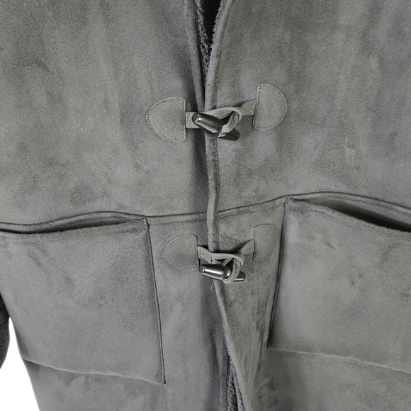 Laruen Ralph Lauren Faux Shearling Toggle Buttoned Black Coat - Picture 12 of 16